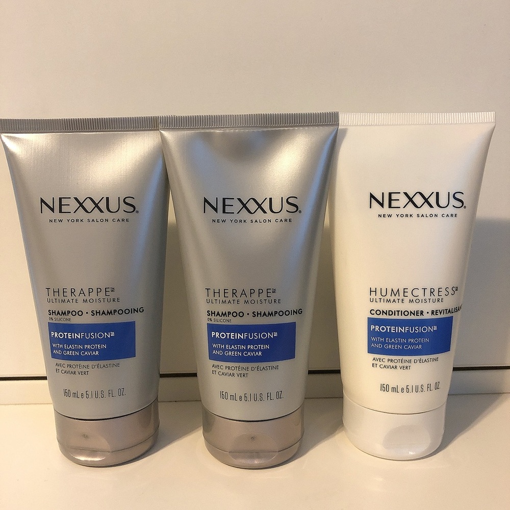 Nexx Ultimate Moisture Shampoo and Conditioner Set